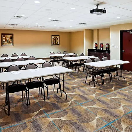 Hampton Inn & Suites Liberal-3